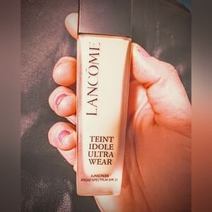 Brand New still in the box Lancome 230W